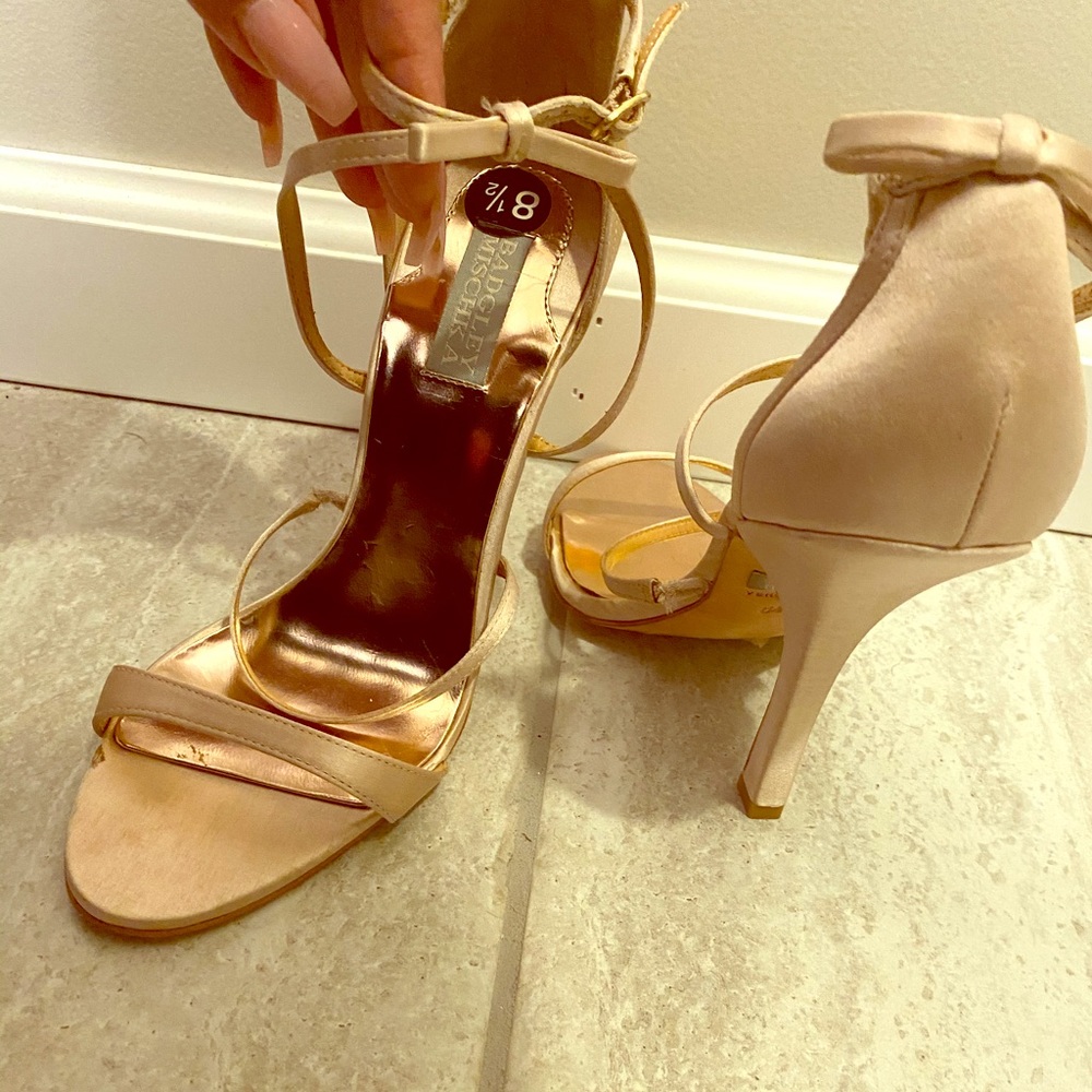 Badgley Mischka strappy evening shoe